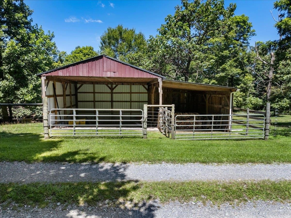 398 Penvir Road Narrows, VA 24124 - Photo 13 of 101 Gallery Image 13
