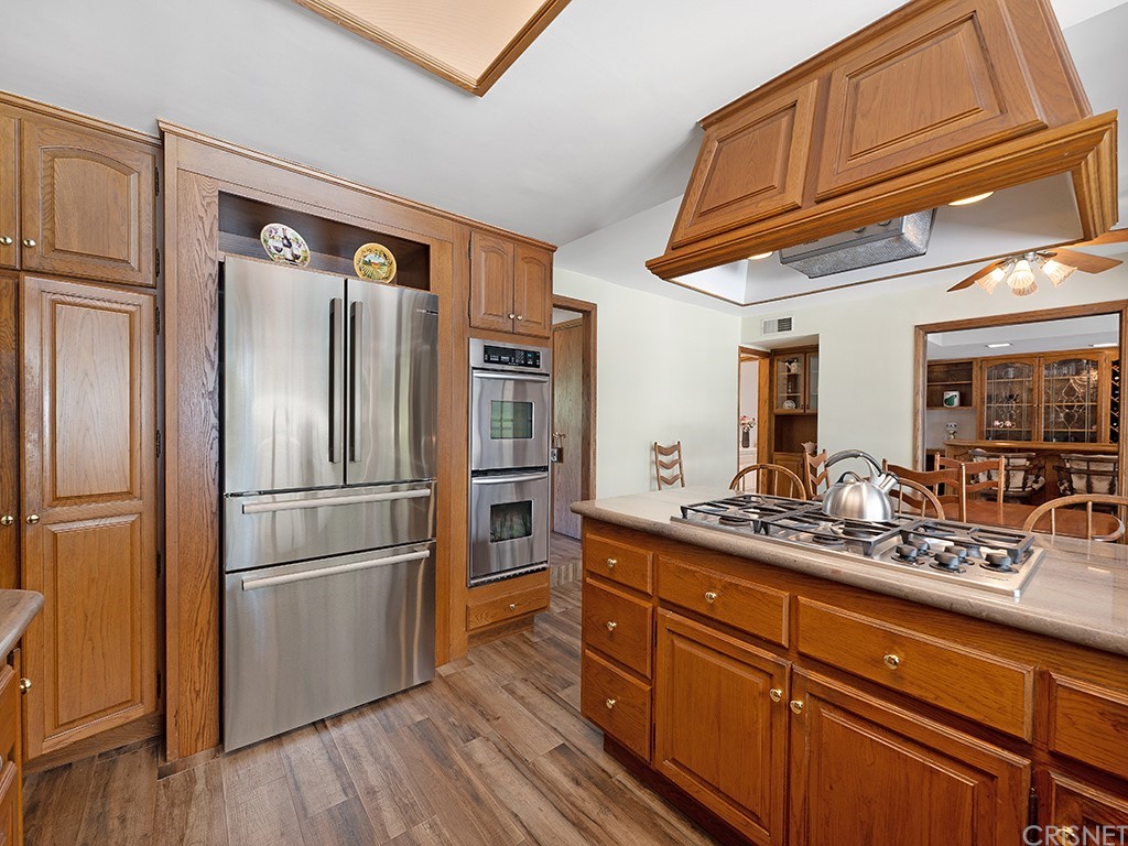 19116 Salt Place Porter Ranch, CA 91326 - Photo 14 of 56 Gallery Image 14