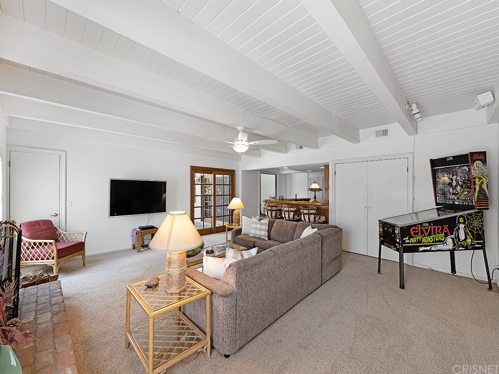 19116 Salt Place Porter Ranch, CA 91326 - Photo 22 of 56 Gallery Image 22