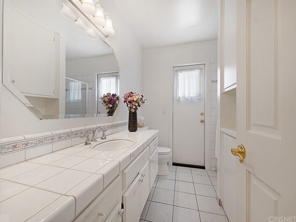 19116 Salt Place Porter Ranch, CA 91326 - Photo 25 of 56 Gallery Image 25