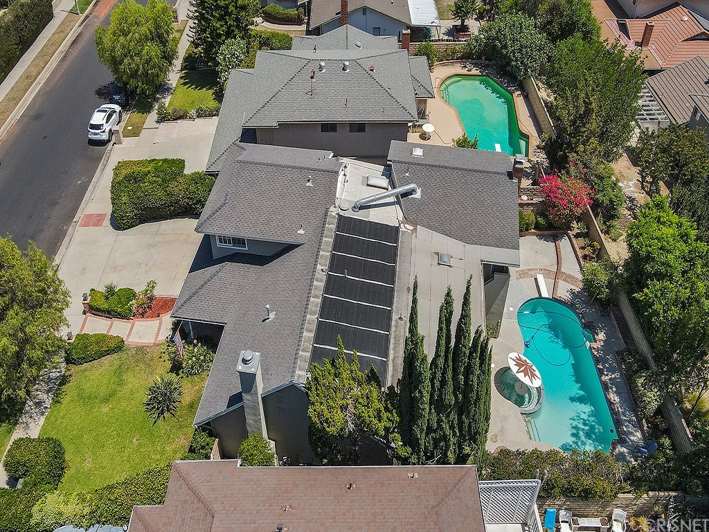 19116 Salt Place Porter Ranch, CA 91326 - Photo 4 of 56 Gallery Image 4