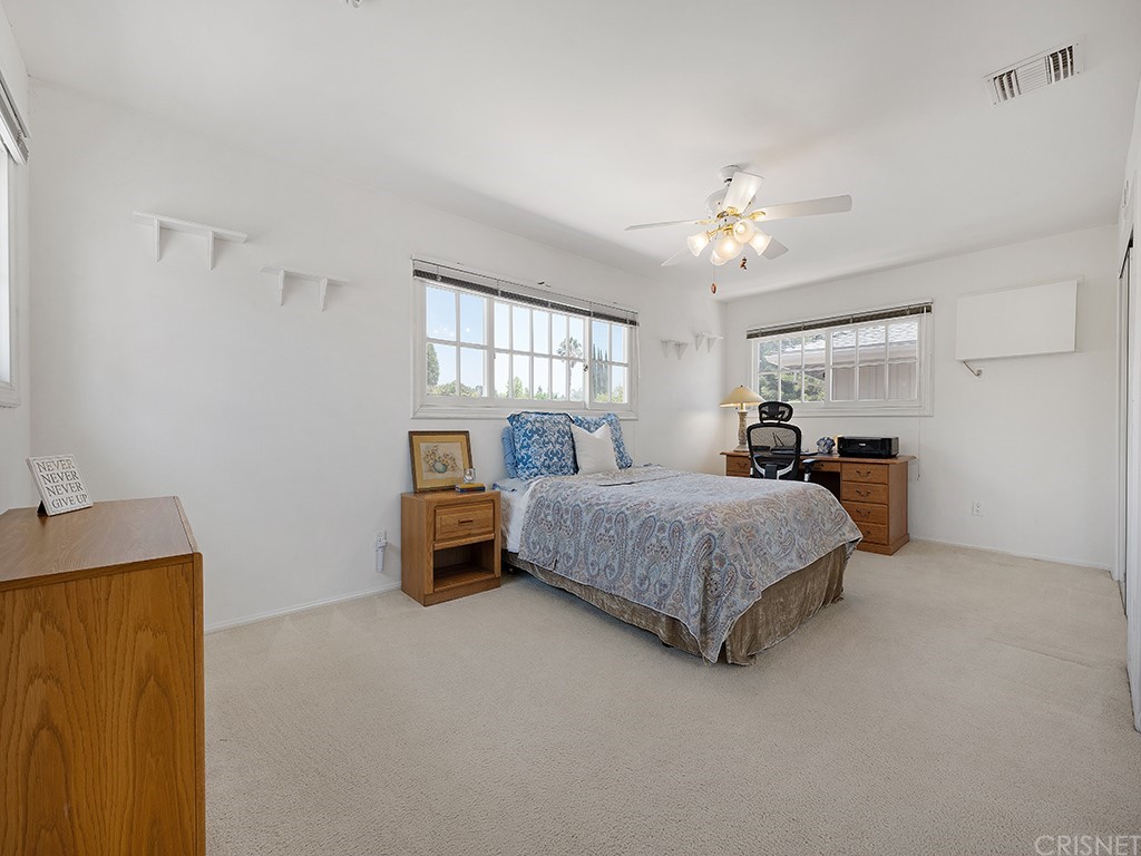 19116 Salt Place Porter Ranch, CA 91326 - Photo 36 of 56 Gallery Image 36