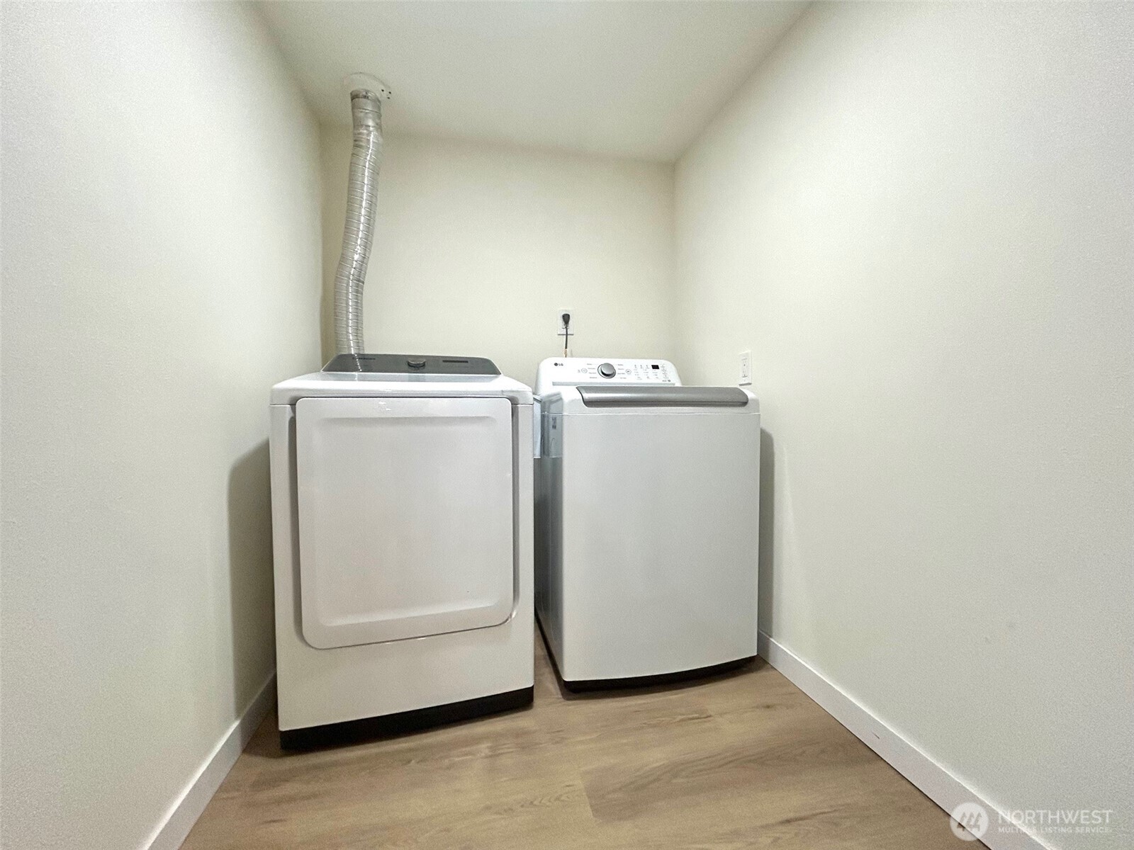 7353 29th Avenue Southwest Seattle, WA 98126 - Photo 23 of 40