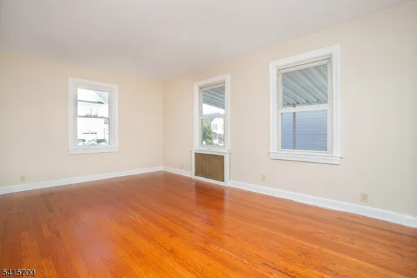 $3,000 | 27 Ashwood Avenue, Summit, NJ 07901