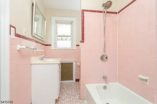 $3,000 | 27 Ashwood Avenue, Summit, NJ 07901