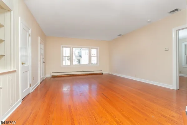 $3,000 | 27 Ashwood Avenue, Summit, NJ 07901