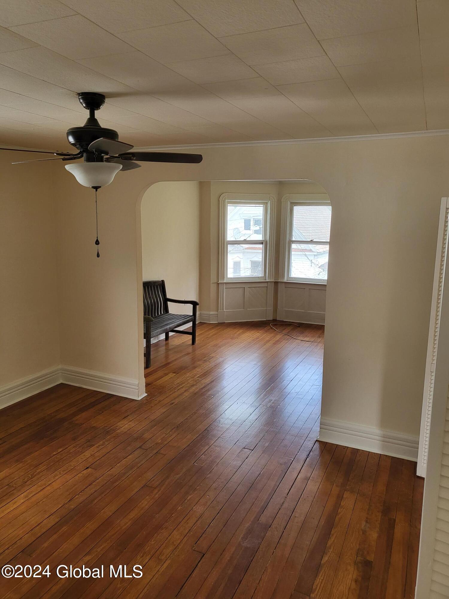 124 Degraff Street Schenectady, NY 12308 - Photo 16 of 29 20230505_143636