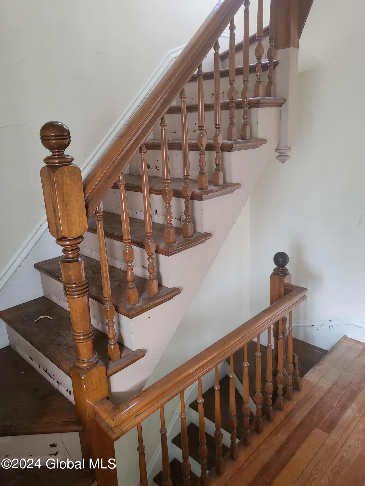 124 Degraff Street Schenectady, NY 12308 - Photo 21 of 29 20240612_100014