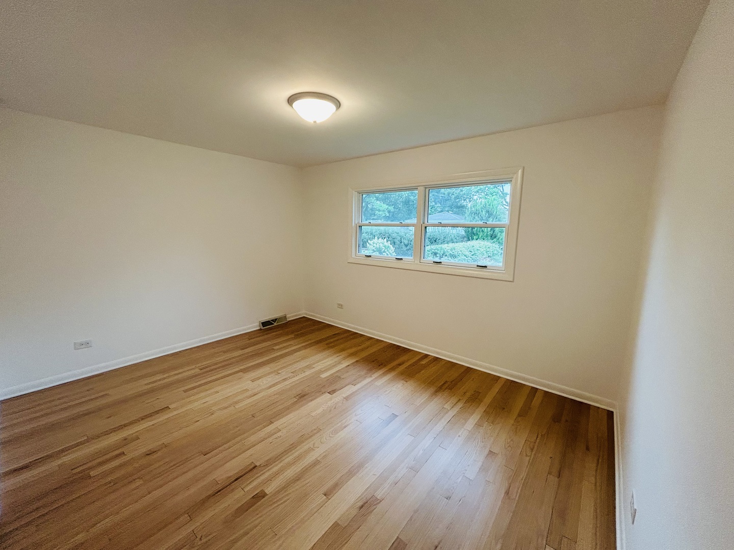 1224 West Sunset Road Mount Prospect, IL 60056 - Photo 15 of 33 Gallery Image 15
