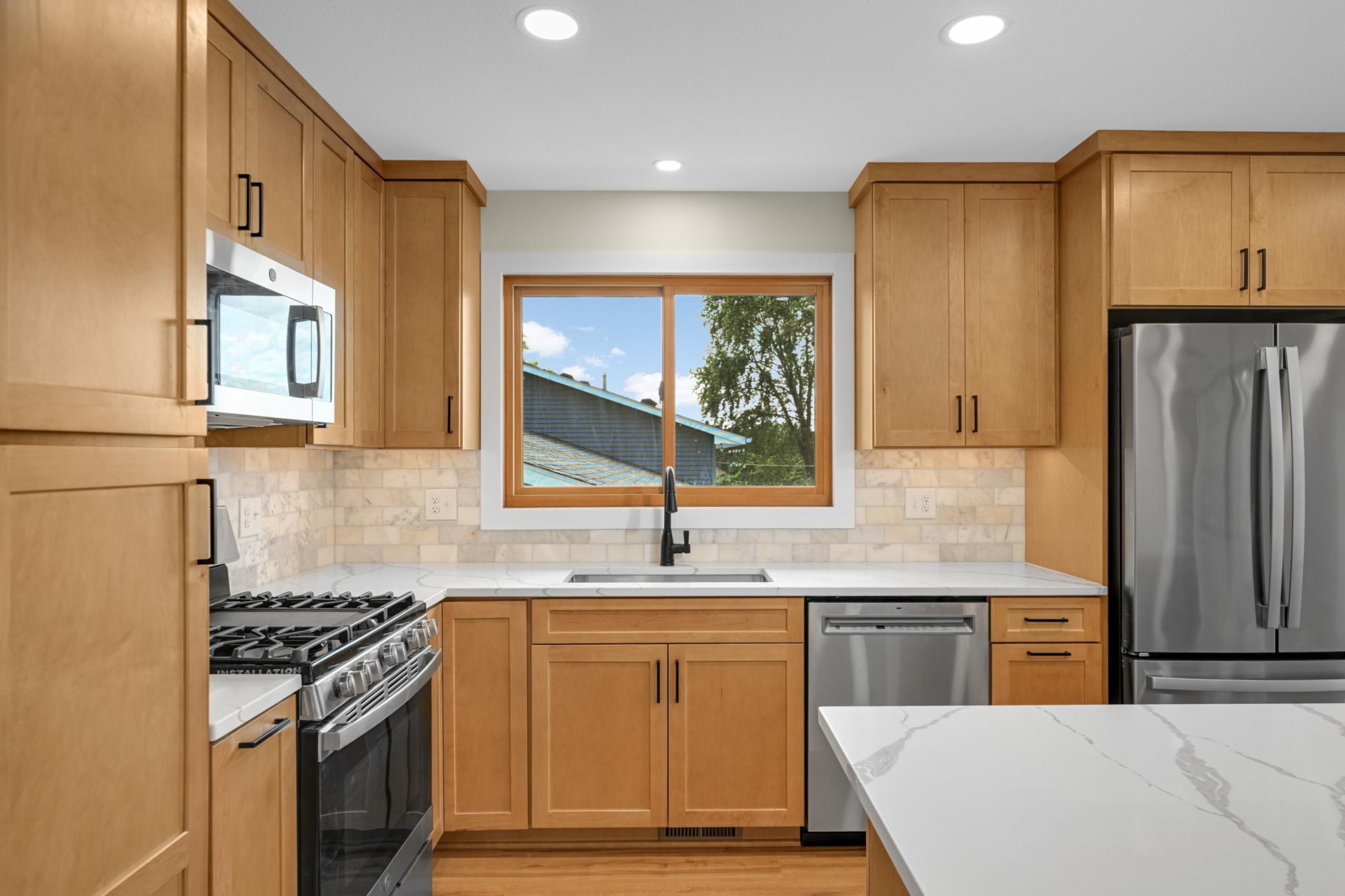 3947 Beryl Road Eagan, MN 55122 - Photo 12 of 43