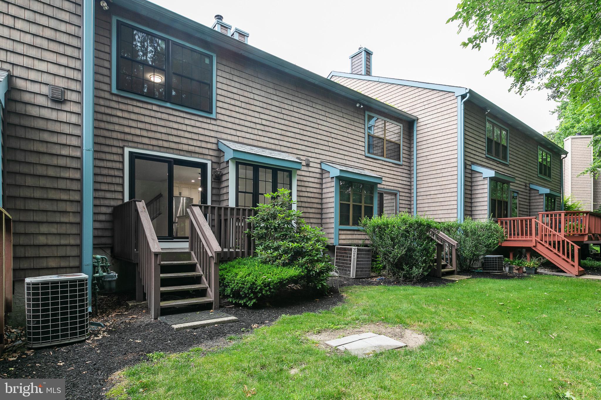 334 Kings Croft Drive Cherry Hill, NJ 08034 - Photo 9 of 31