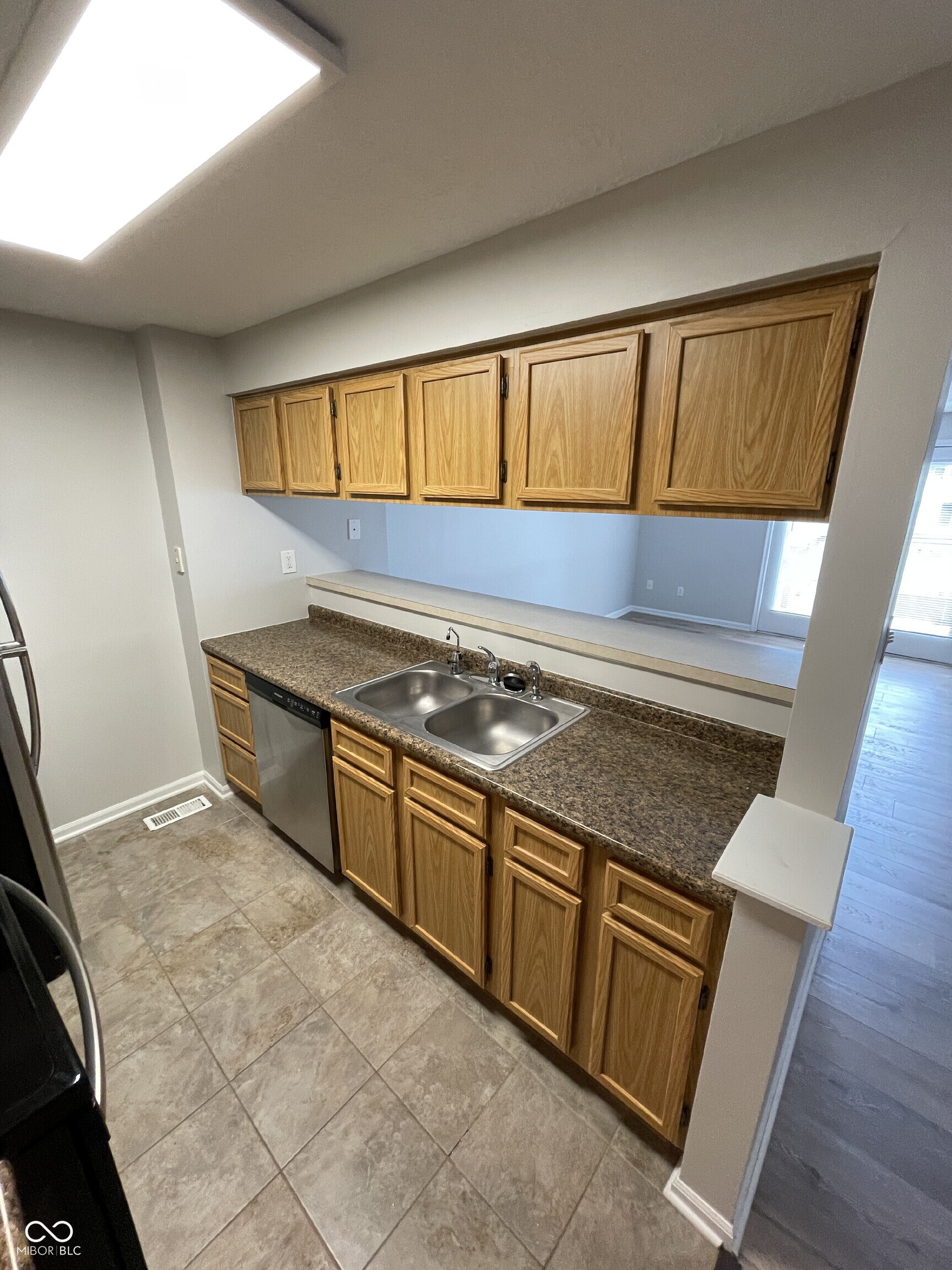 8536 Hague Road Indianapolis, IN 46256 - Photo 5 of 18