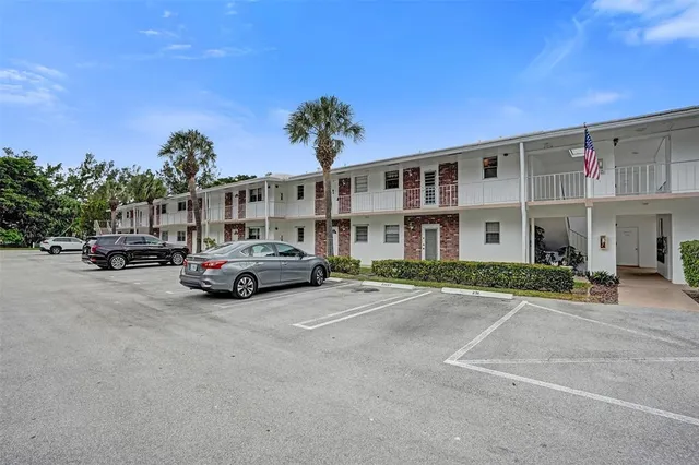 $89,990 | 2475 West Golf Boulevard, Unit 244, Pompano Beach, FL 33064