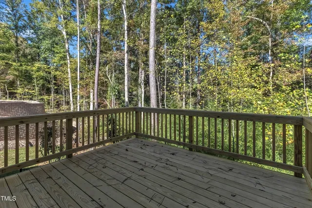 an empty room with an entryway