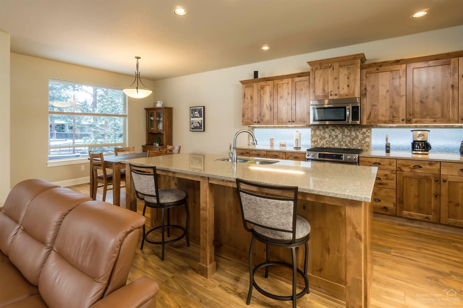 60236 Addie Triplett Loop Bend, OR 97702 - Photo 5 of 22 Additional Photo