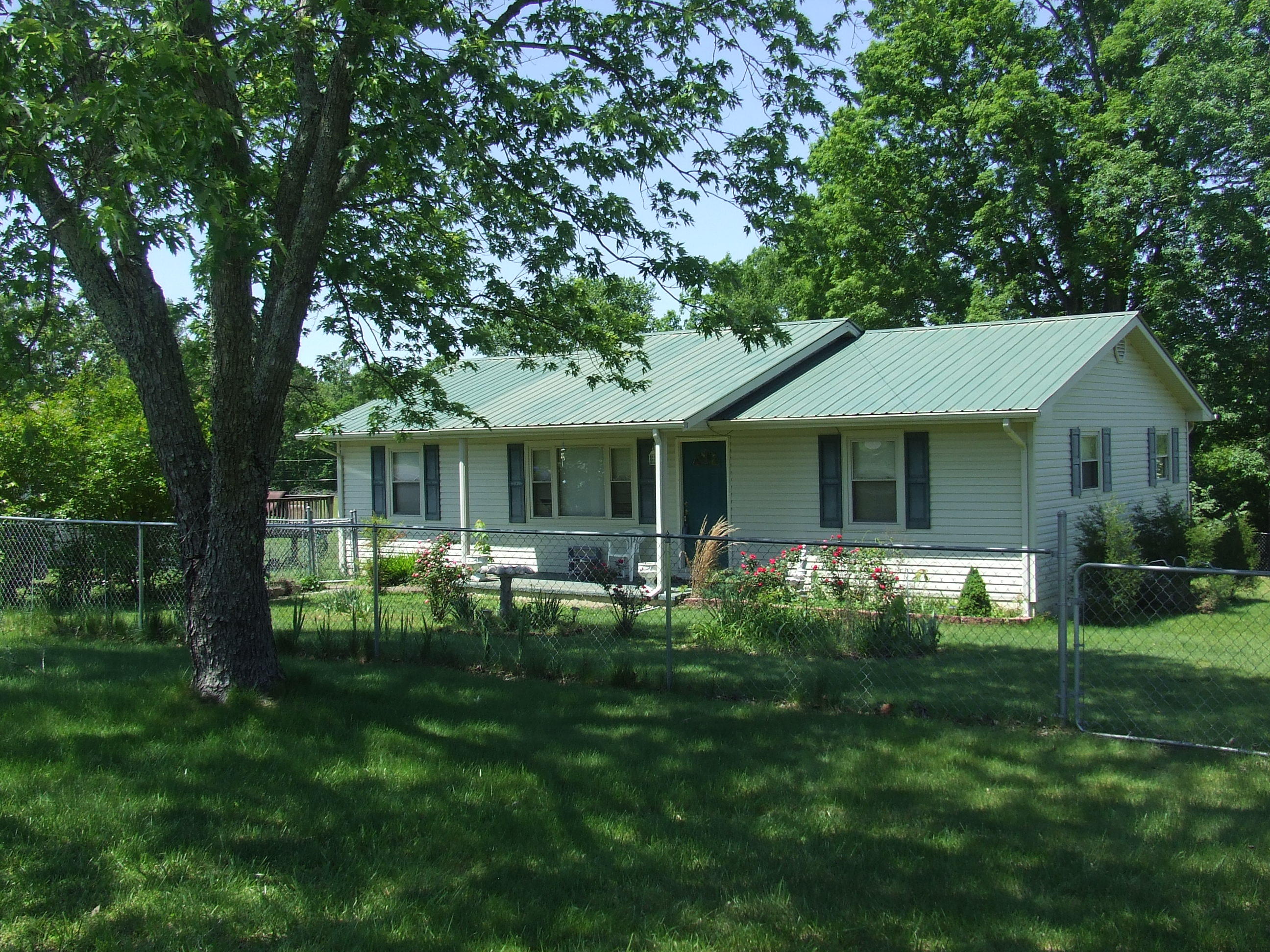 4153 Wolf Creek Road Spring City, TN 37381 - Photo 1 of 25 DSCF7127
