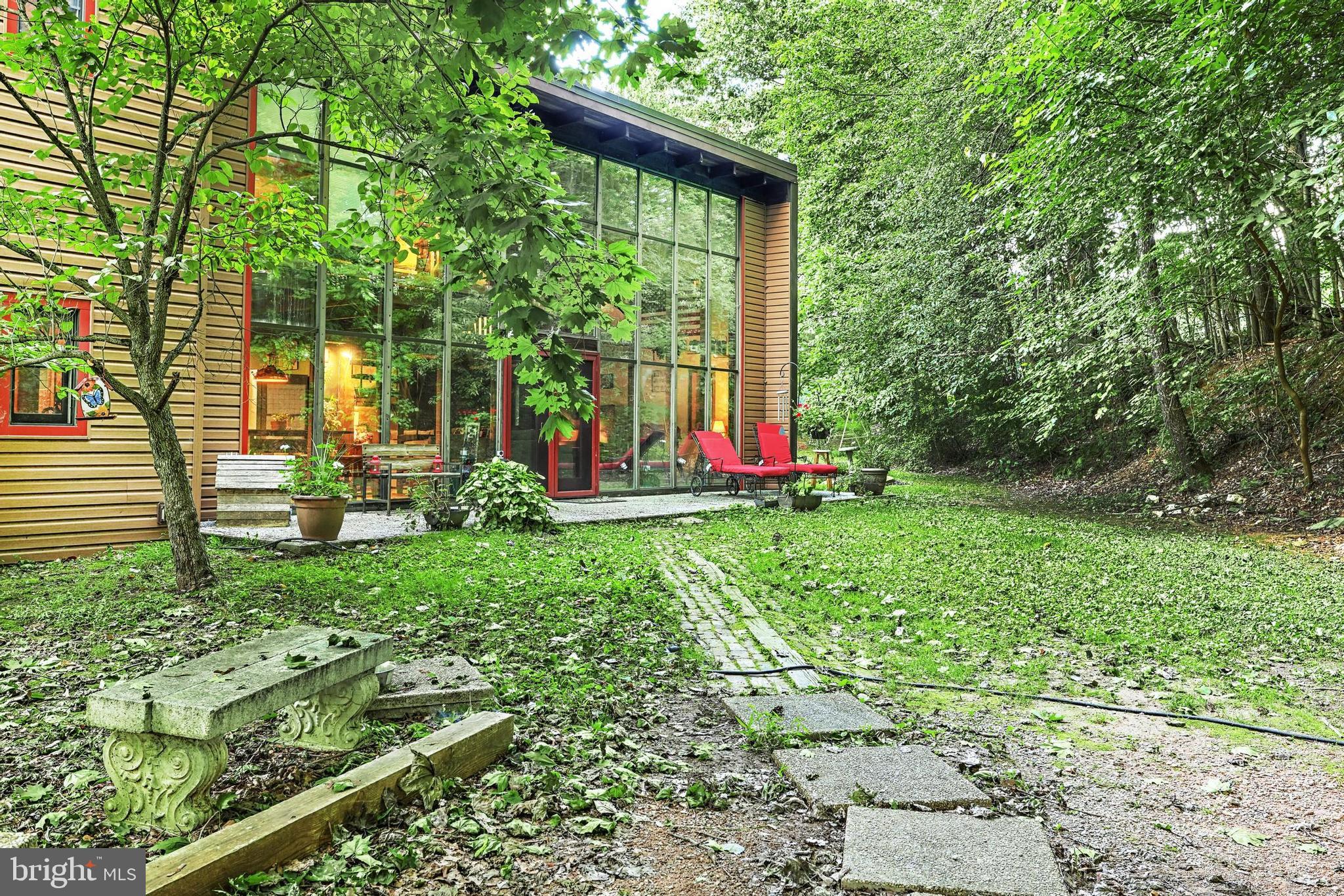 650 Hess Farm Road Dallastown, PA 17313 - Photo 3 of 44 Gallery Image 3