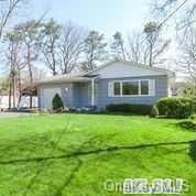 186 Browns Road Nesconset, NY 11767 - Photo 1 of 1 Front of House