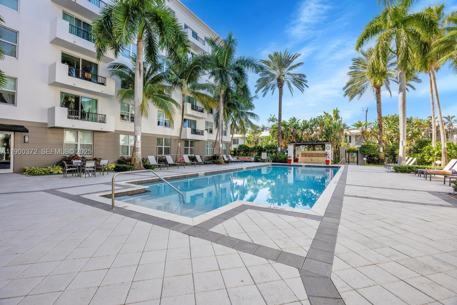 2421 Northeast 65th Street, Unit 211 Fort Lauderdale, FL 33308 - Photo 24 of 29 Gallery Image 24