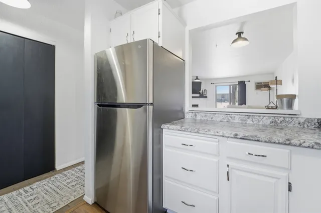 $210,000 | 76 Spencer Village Court, Appleton, WI 54914