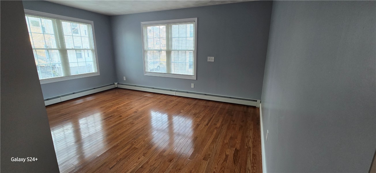 131 Ruggles Street Providence, RI 02908 - Photo 12 of 31 Gallery Image 12