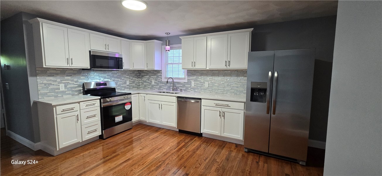 131 Ruggles Street Providence, RI 02908 - Photo 14 of 31 Gallery Image 14