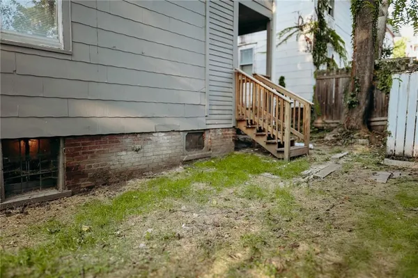 $114,500 | 1912 Faraon Street, St. Joseph, MO 64501