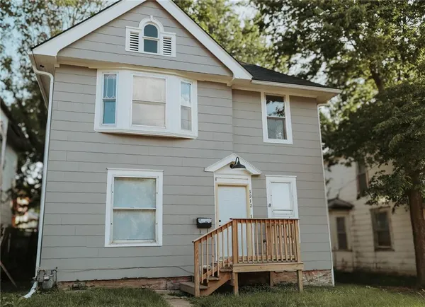 $114,500 | 1912 Faraon Street, St. Joseph, MO 64501