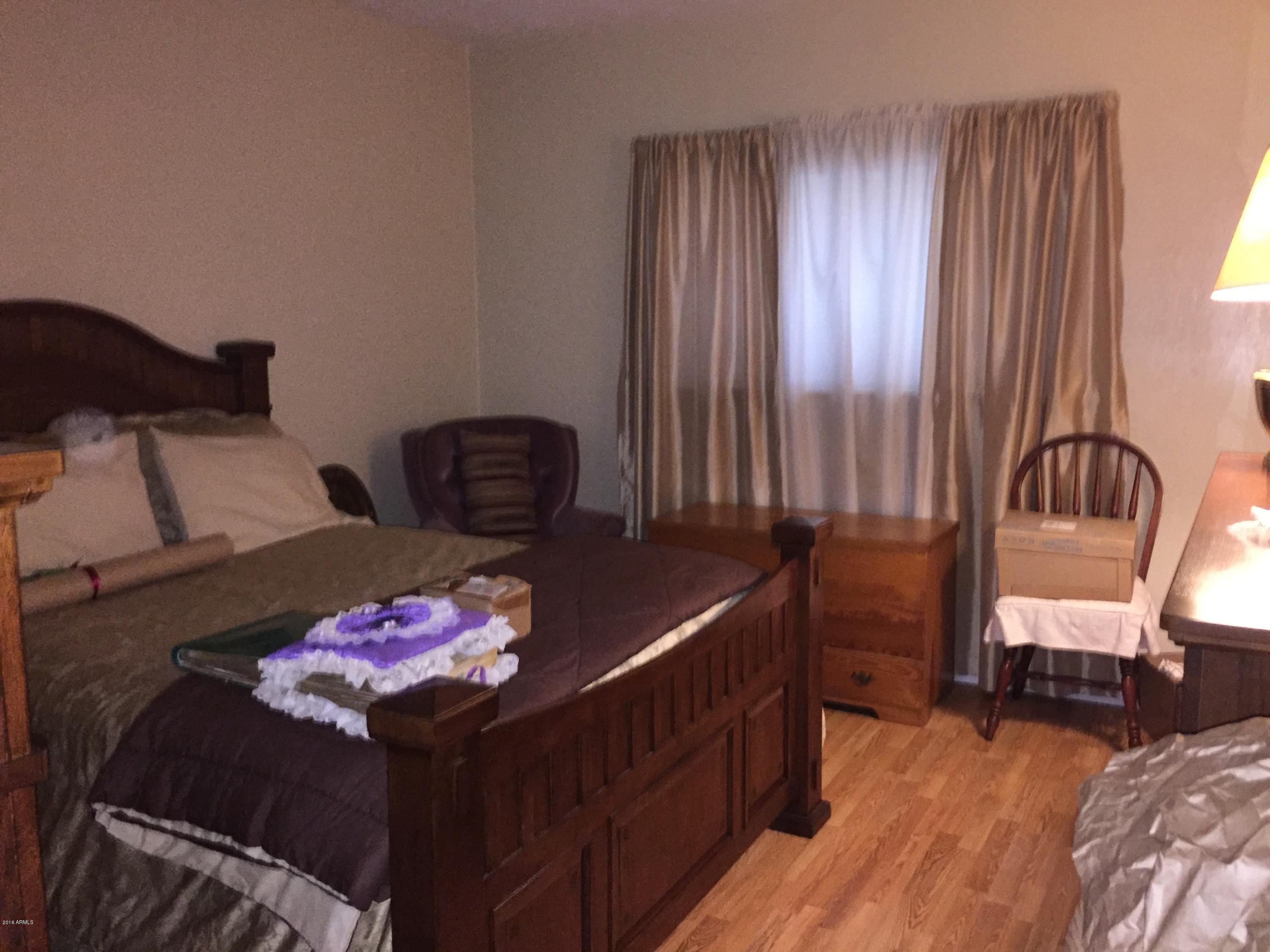 355 East Thomas Road, Unit B104 Phoenix, AZ 85012 - Photo 12 of 14 Second Bedroom
