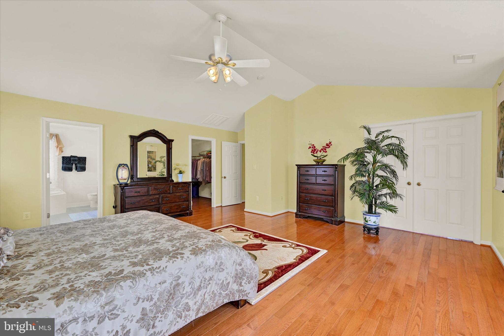 8050 High Castle Road Ellicott City, MD 21043 - Photo 18 of 55 Master Bedroom