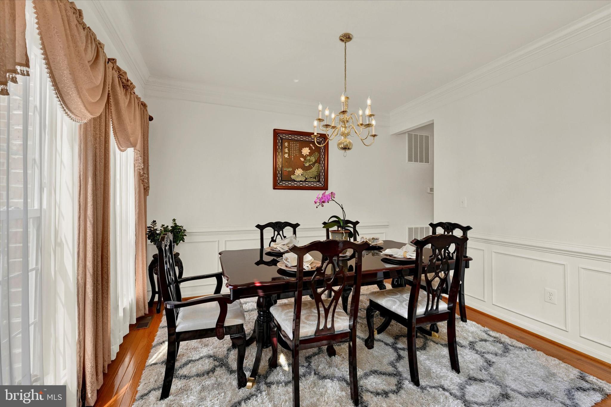 8050 High Castle Road Ellicott City, MD 21043 - Photo 6 of 55 Formal Dining Room