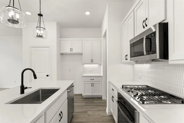 $440,000 | 709 Kerrville Lane, Plano, TX 75075