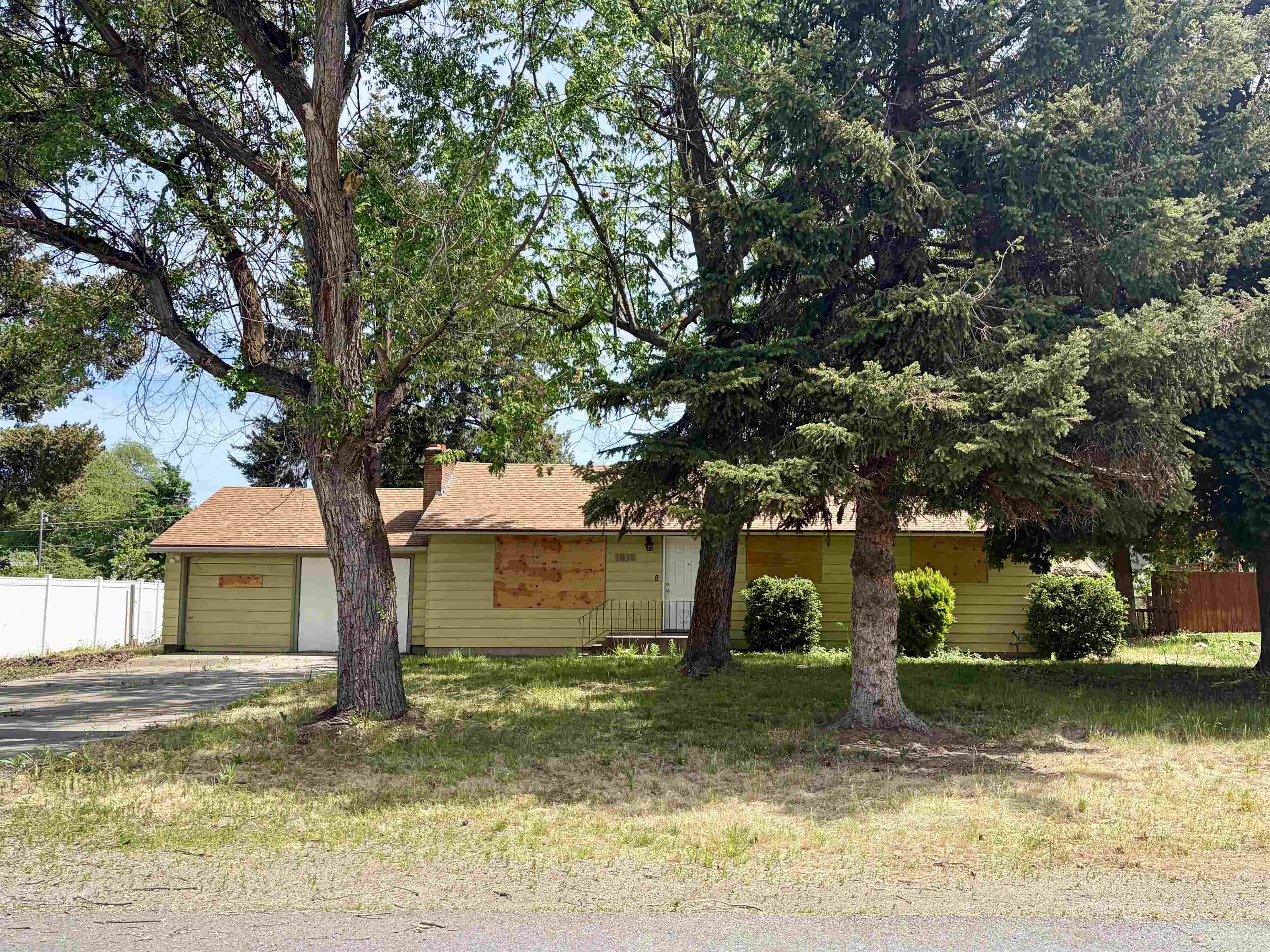 1010 North Fox Road Spokane, WA 99206 - Photo 1 of 43 Gallery Image 1