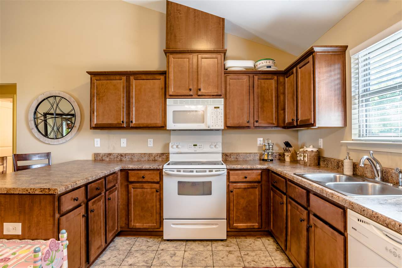 1570 Majesty Loop Foley, AL 36535 - Photo 8 of 21