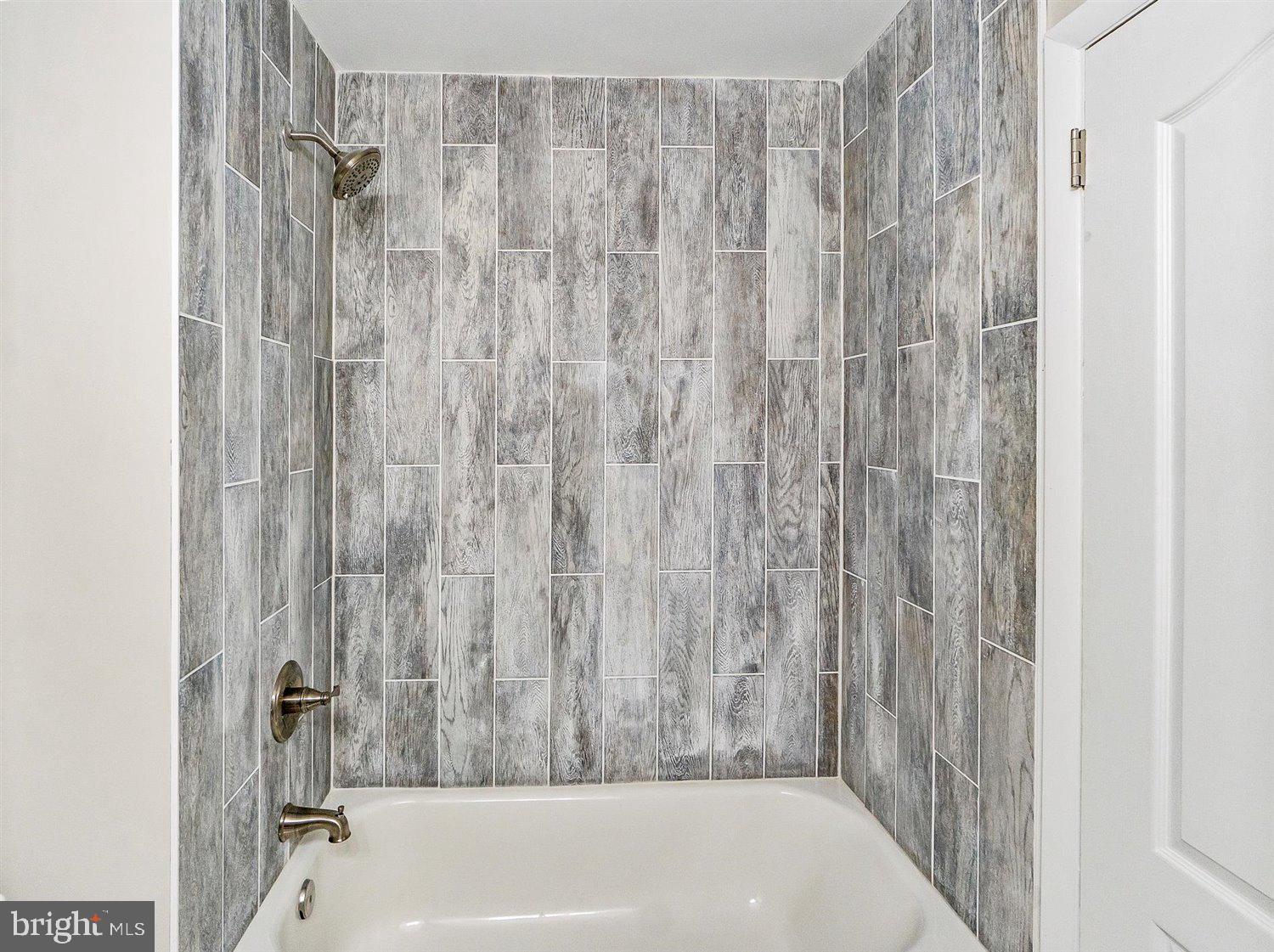 539 Stratford Road Fallston, MD 21047 - Photo 23 of 73 Hall Full Bathroom