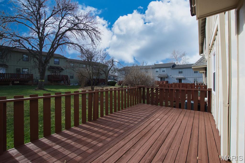 13338 Hiddendale Lane Ballwin, MO 63021 - Photo 19 of 27