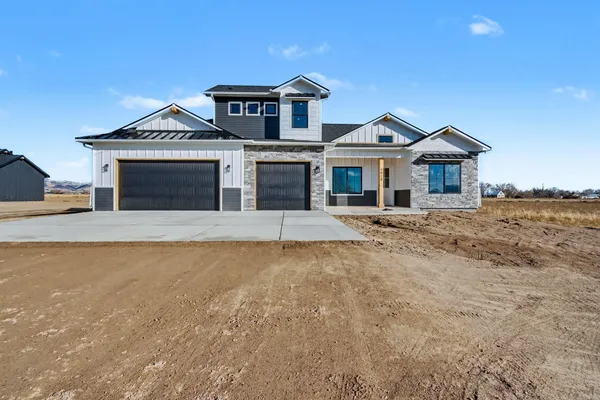 $889,000 | 1924 K Road, Fruita, CO 81521