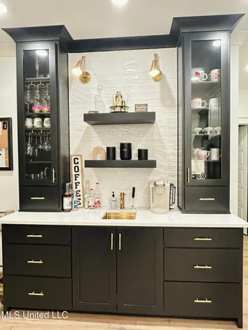 $850,000 | 114 McGeehee Road, Senatobia, MS 38668