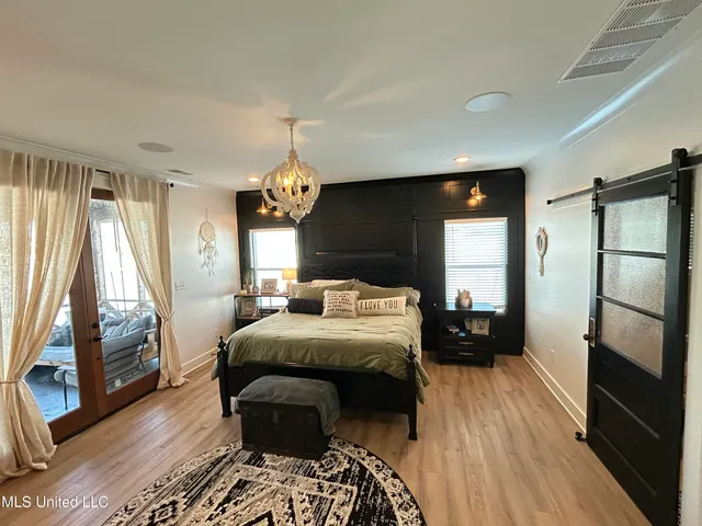 $850,000 | 114 McGeehee Road, Senatobia, MS 38668