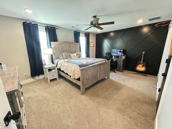 $832,900 | 114 McGeehee Road, Senatobia, MS 38668