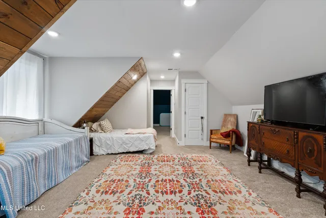 $850,000 | 114 McGeehee Road, Senatobia, MS 38668