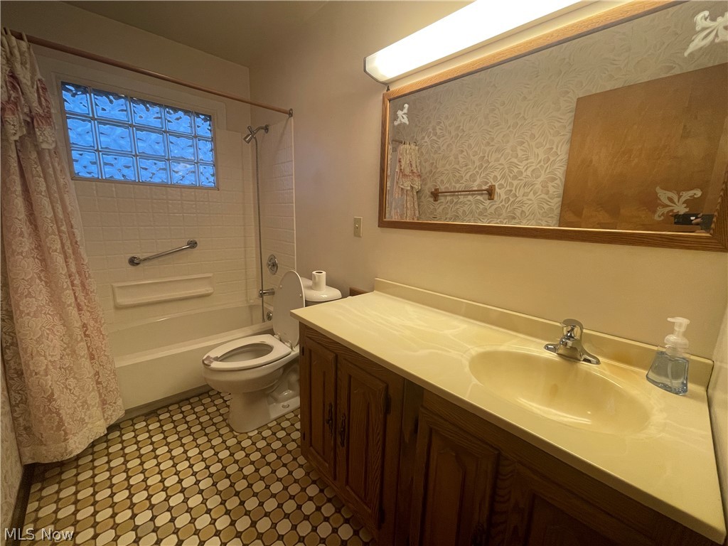 4886 Lane Road Painesville, OH 44077 - Photo 20 of 20
