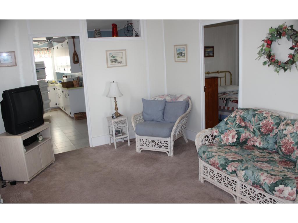 5 8th Street Hampton, NH 03842 - Photo 9 of 17