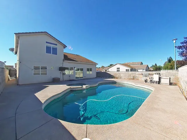 $619,500 | 5925 Livorno Way, Elk Grove, CA 95757