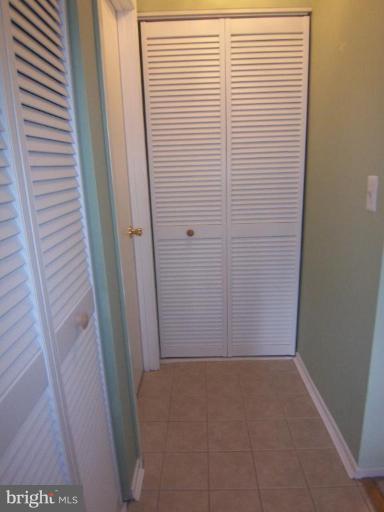 11705 Summerchase Circle, Unit 11705D Reston, VA 20194 - Photo 3 of 24 Hallway