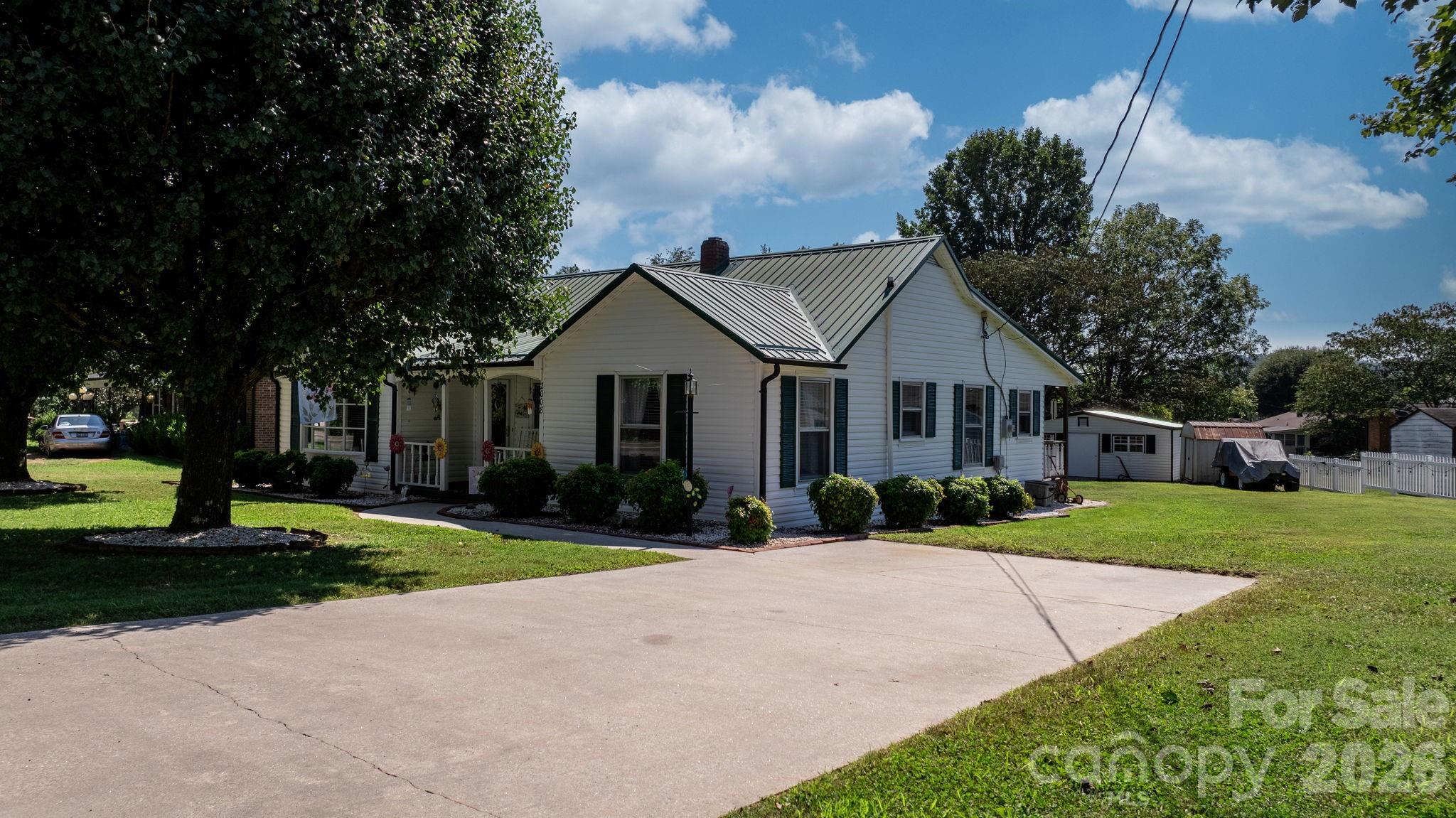 2008 Walt Arney Road Lenoir, NC 28645 - Photo 38 of 47 Gallery Image 38