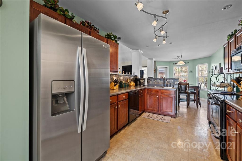 663 Winding Branch Road Rock Hill, SC 29732 - Photo 14 of 36 Gallery Image 14