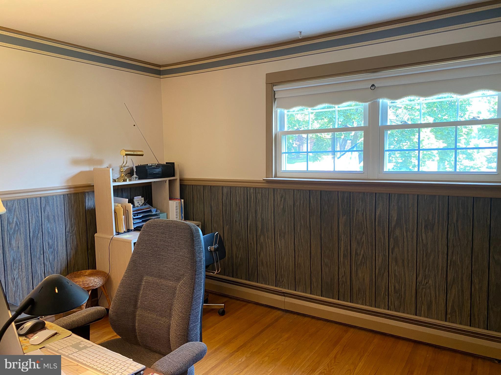 607 Lisa Road Norristown, PA 19403 - Photo 15 of 24 Gallery Image 15