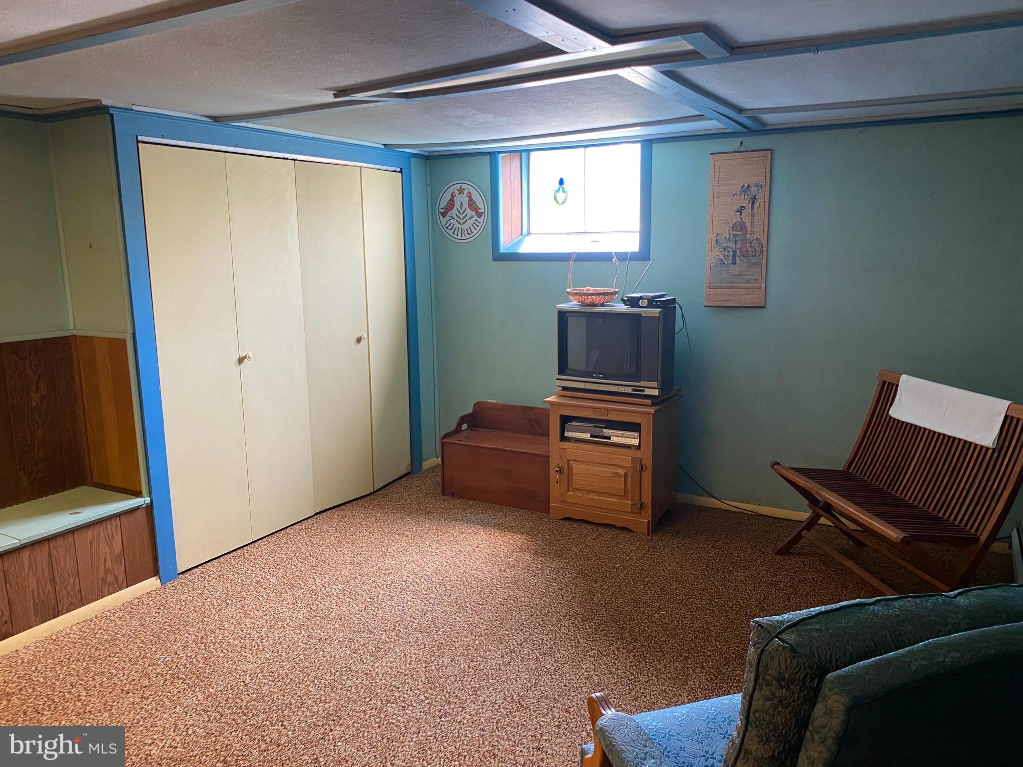 607 Lisa Road Norristown, PA 19403 - Photo 18 of 24 Gallery Image 18