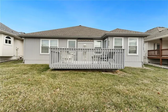 $260,000 | 505 Northwest Durango Court, Blue Springs, MO 64014